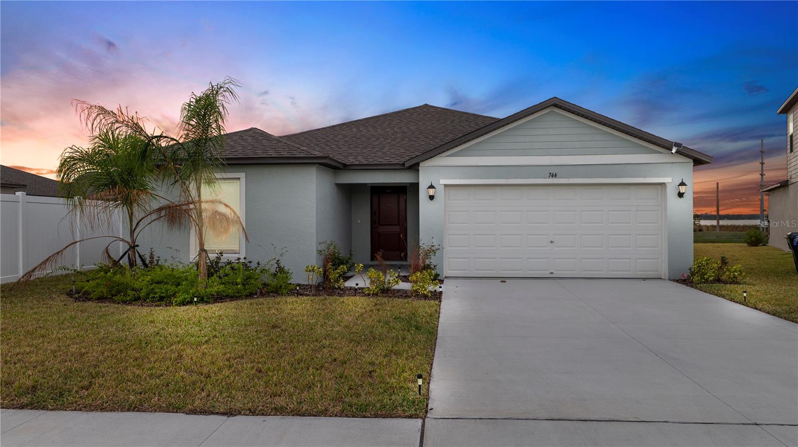 Details for 744 Osprey Roost Drive, LAKELAND, FL 33801