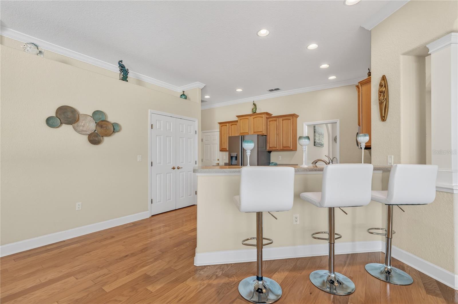 Image 21 of 62 For 6744 Hartsworth Drive