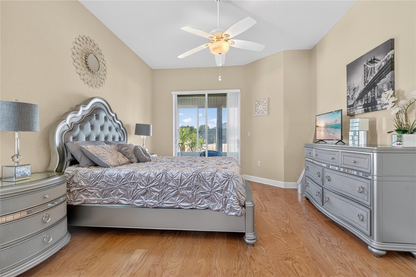 Image 27 of 62 For 6744 Hartsworth Drive