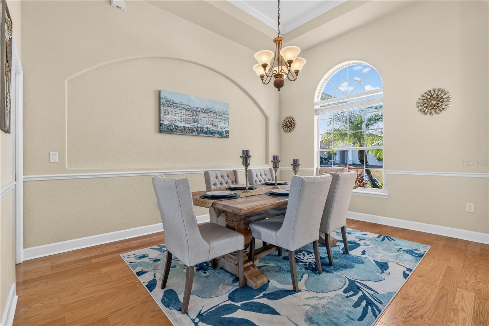 Image 4 of 62 For 6744 Hartsworth Drive