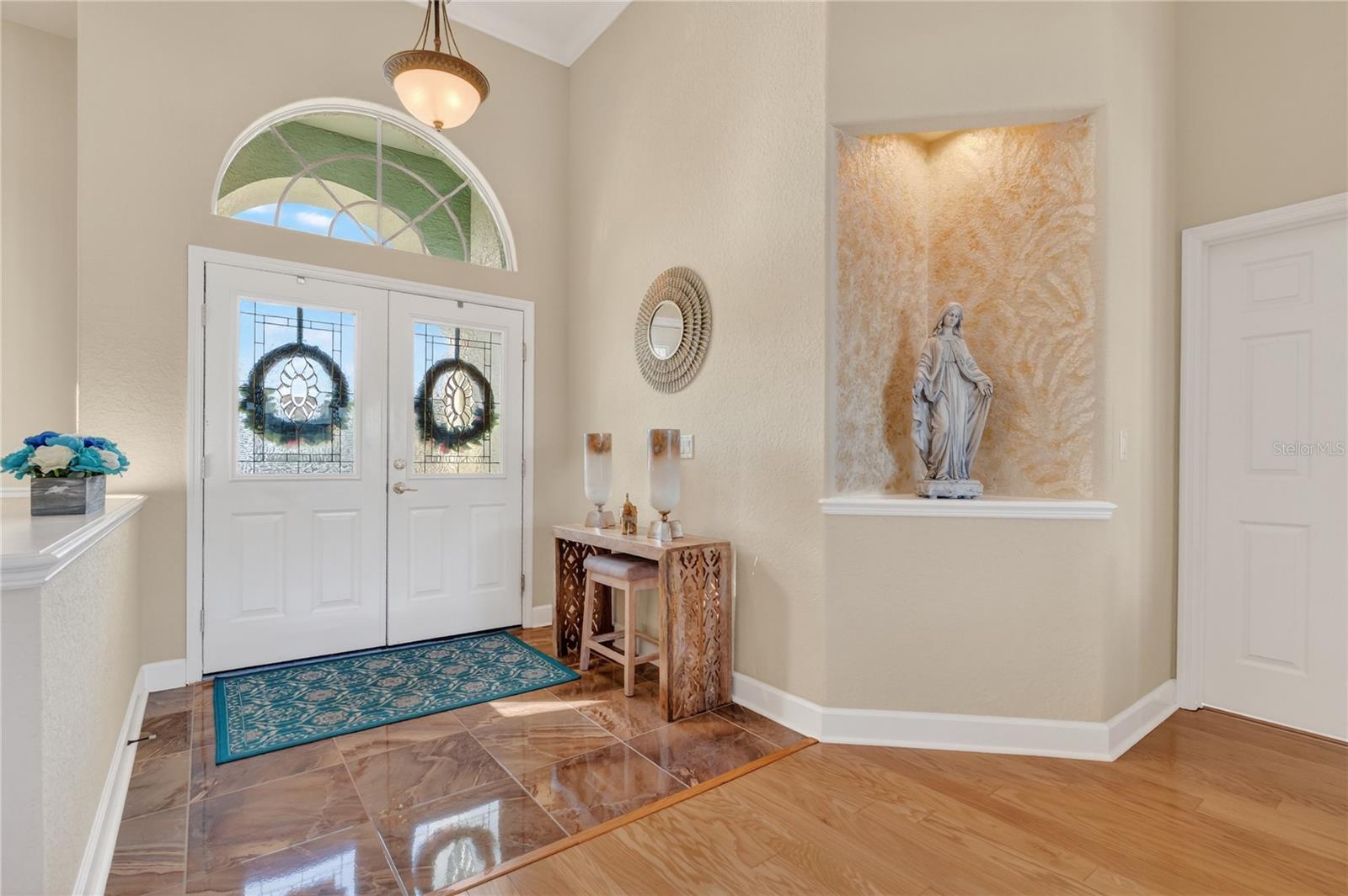 Image 9 of 62 For 6744 Hartsworth Drive