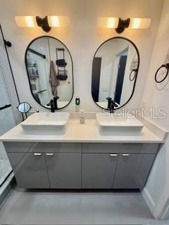 Listing photo id 17 for 1704 Hanna Avenue