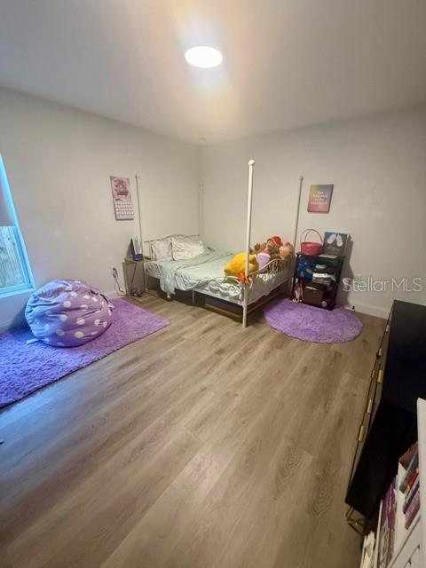 Listing photo id 20 for 1704 Hanna Avenue