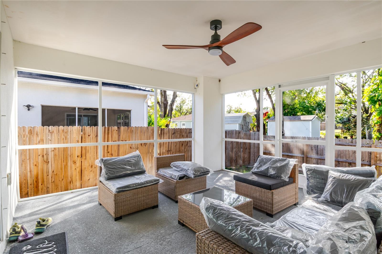 Image 37 of 39 For 1704 Hanna Avenue