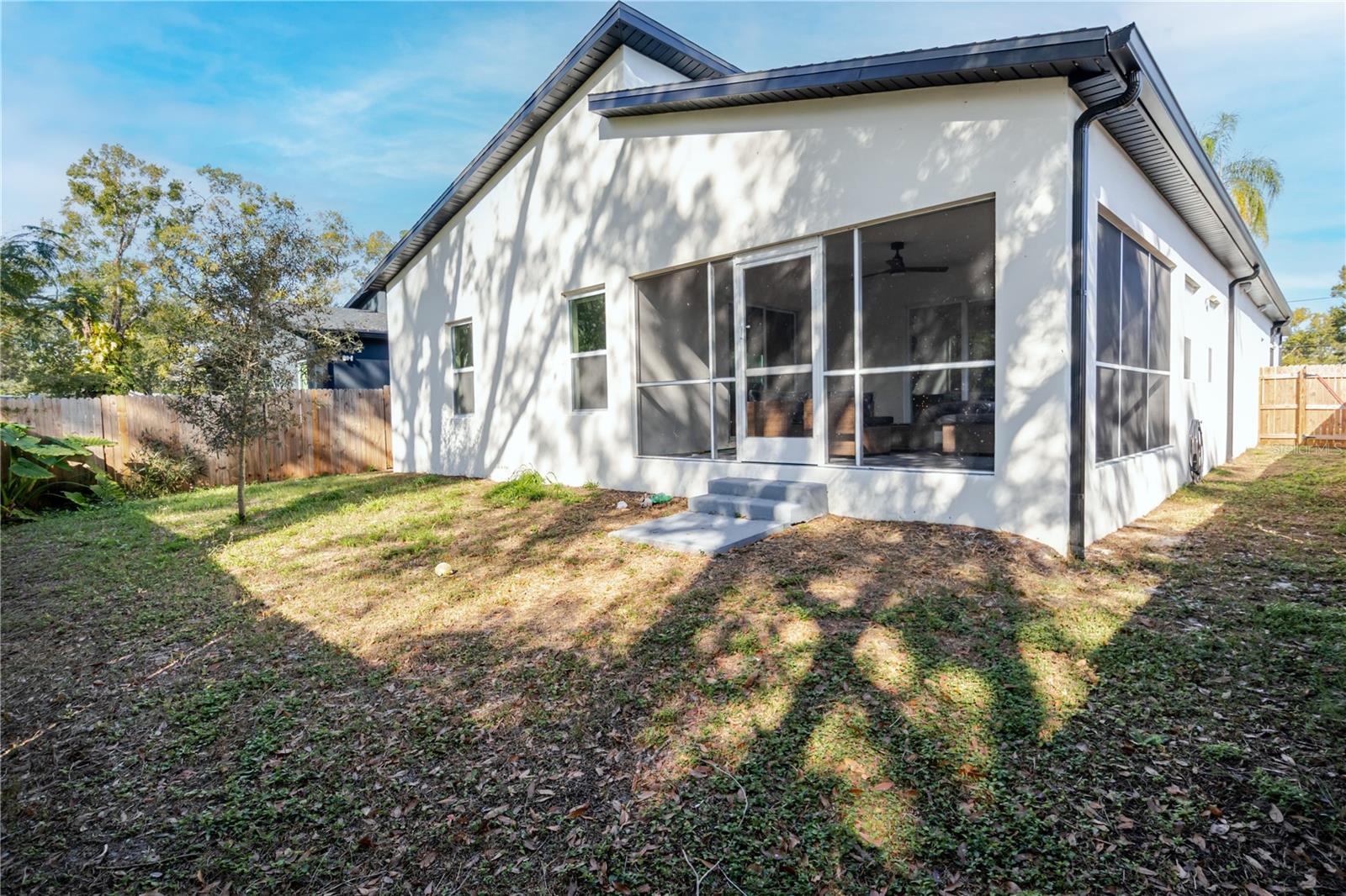 Image 38 of 39 For 1704 Hanna Avenue