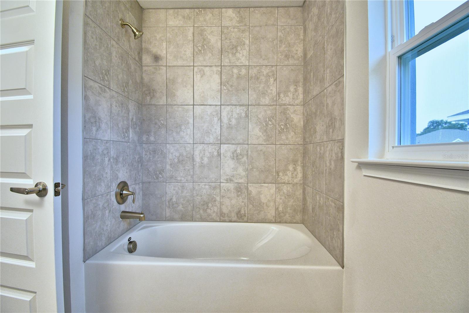 Image 23 of 48 For 4410 Juneberry Drive