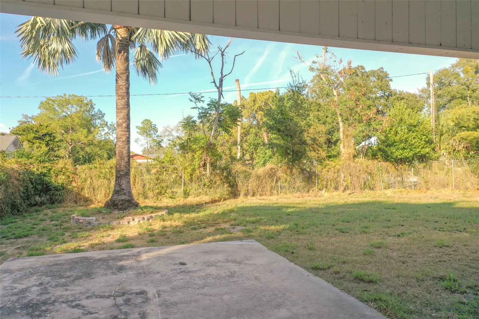 Image 12 of 21 For 495 Avenue F Se