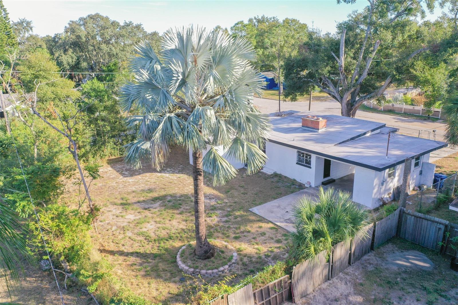 Image 14 of 21 For 495 Avenue F Se