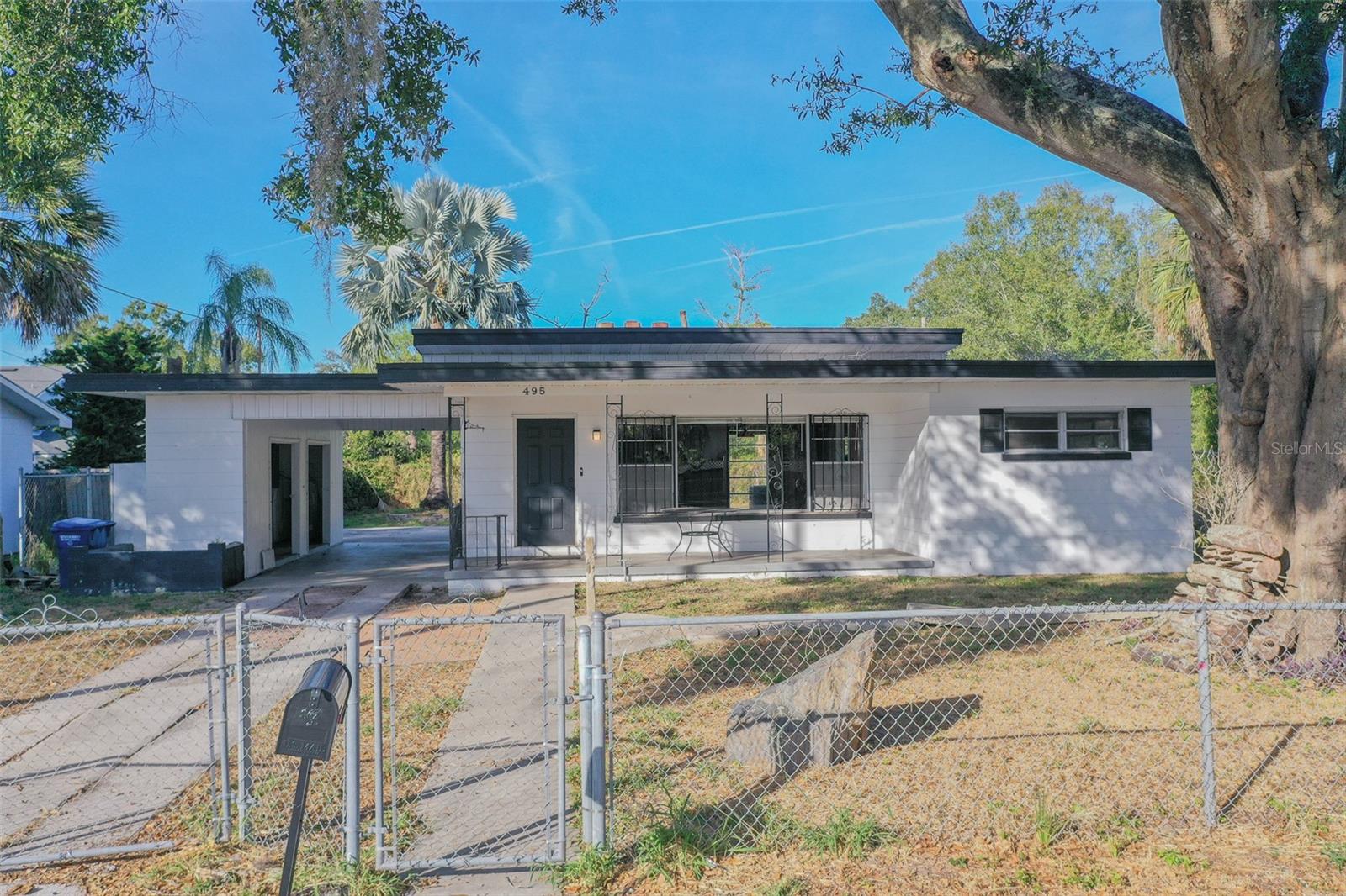 Image 15 of 21 For 495 Avenue F Se