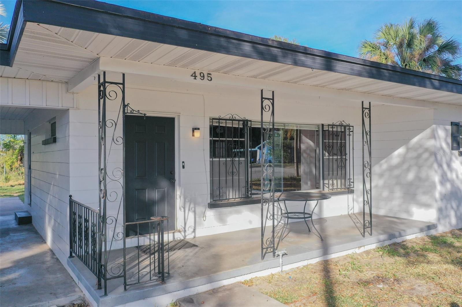 Image 16 of 21 For 495 Avenue F Se