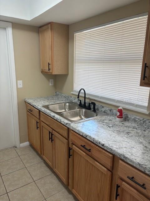 Image 3 of 12 For 1210 Watersedge Drive