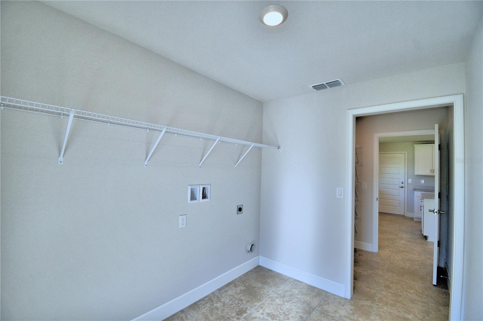 Image 25 of 63 For 4406 Juneberry Drive