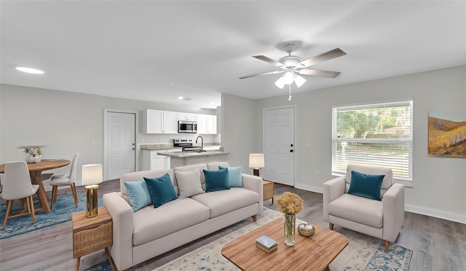 Image 2 of 10 For 407 Lime Street Se