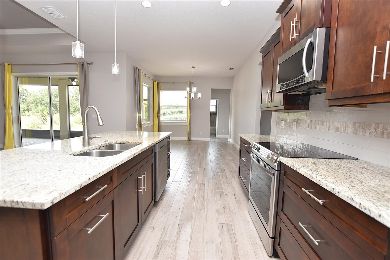 Image 13 of 48 For 3544 Lakeside Heritage Drive