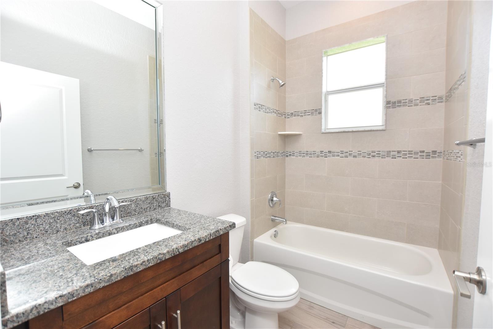 Image 29 of 48 For 3544 Lakeside Heritage Drive