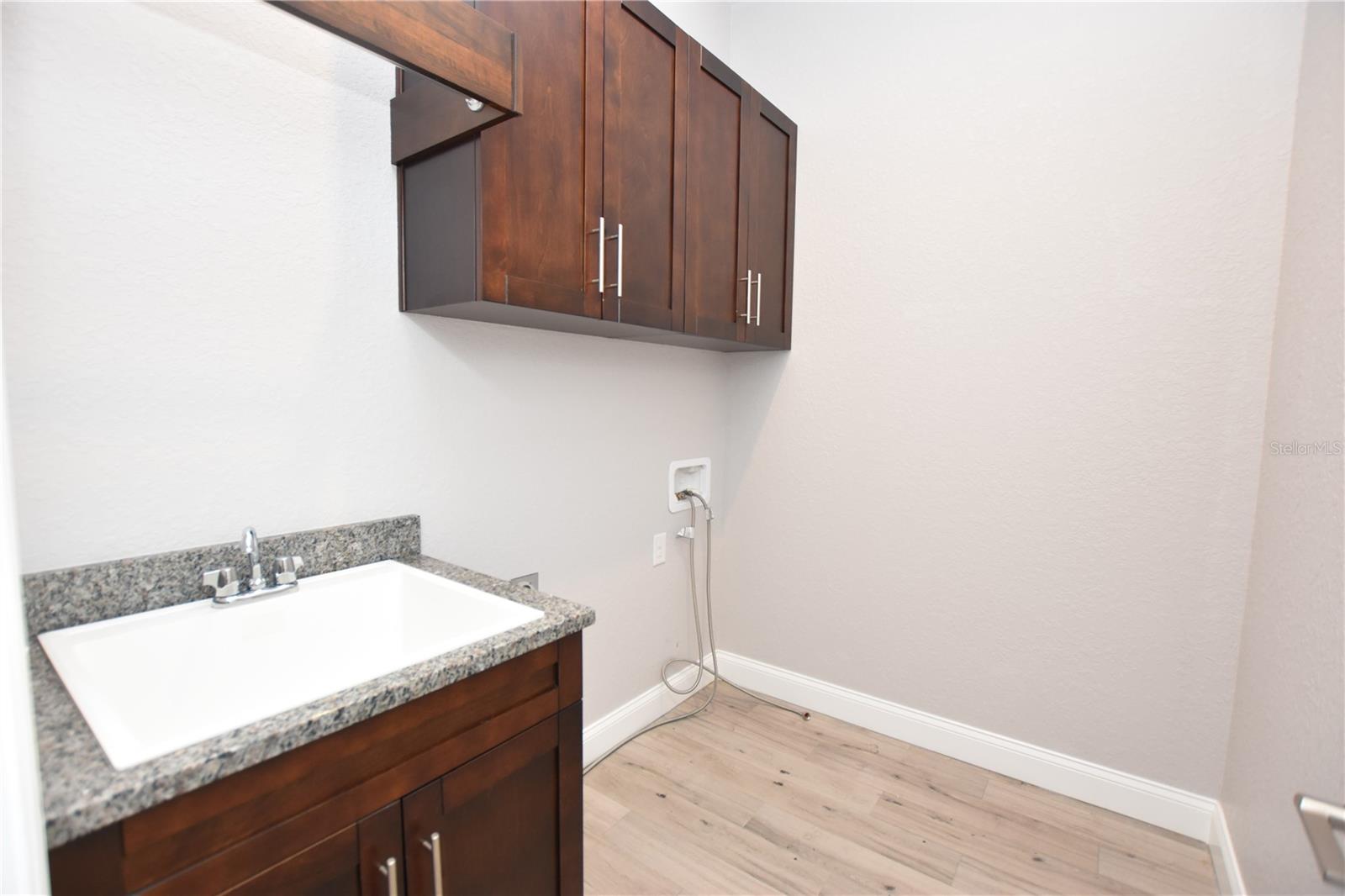 Image 39 of 48 For 3544 Lakeside Heritage Drive