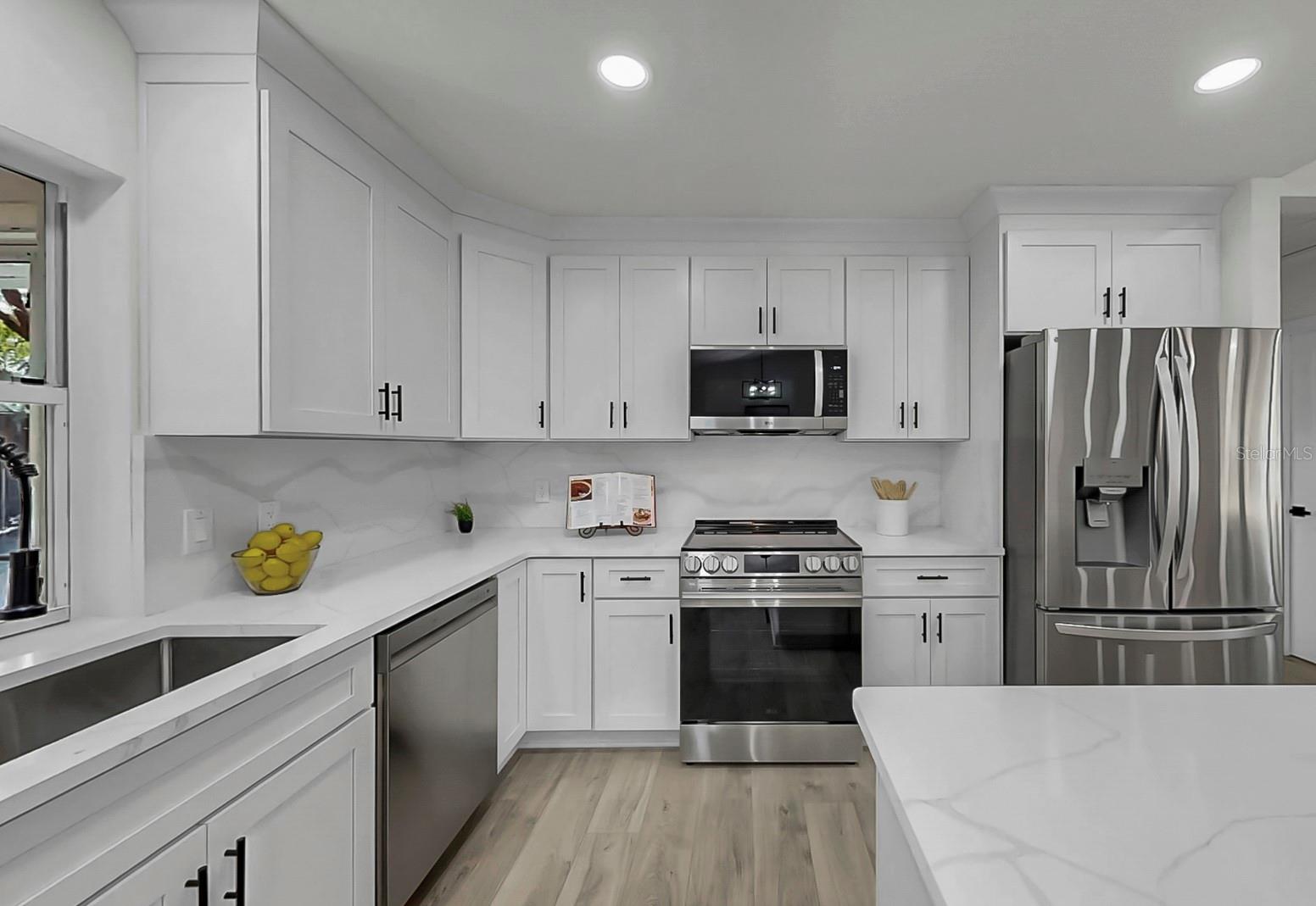 Image 18 of 54 For 2954 Jennifer Drive