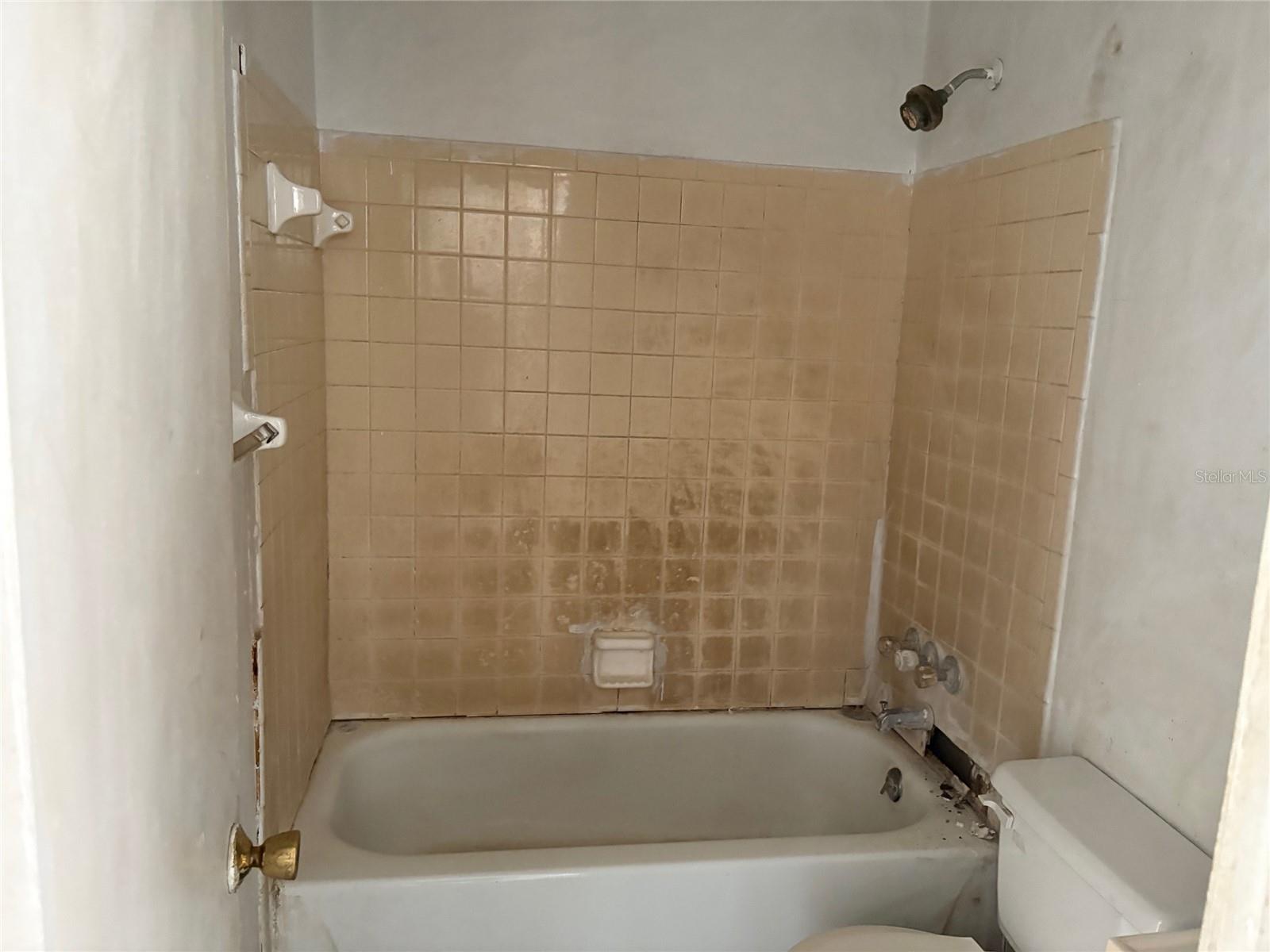 Image 30 of 34 For 1730 2nd Street Nw A