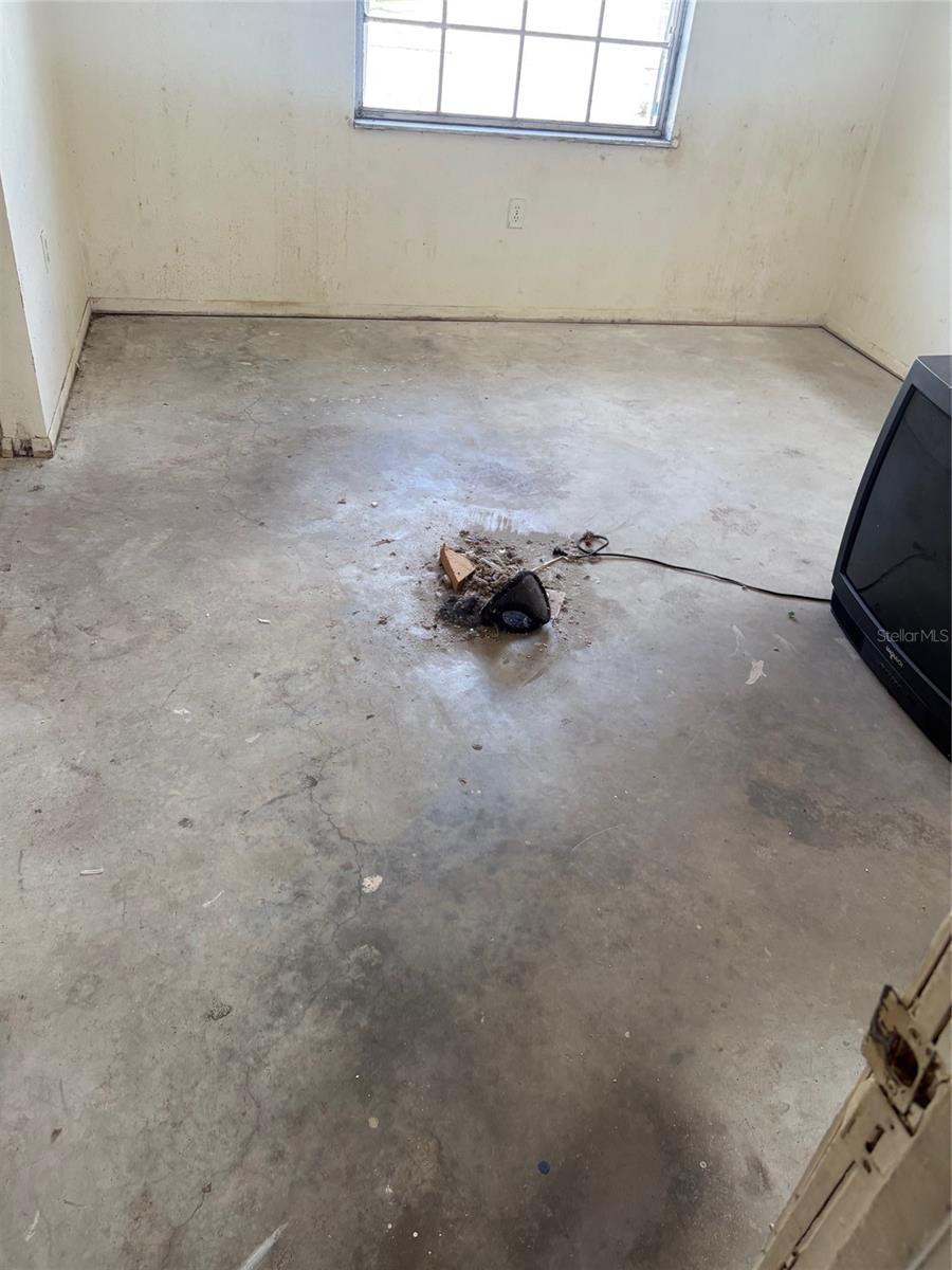 Image 32 of 34 For 1730 2nd Street Nw A