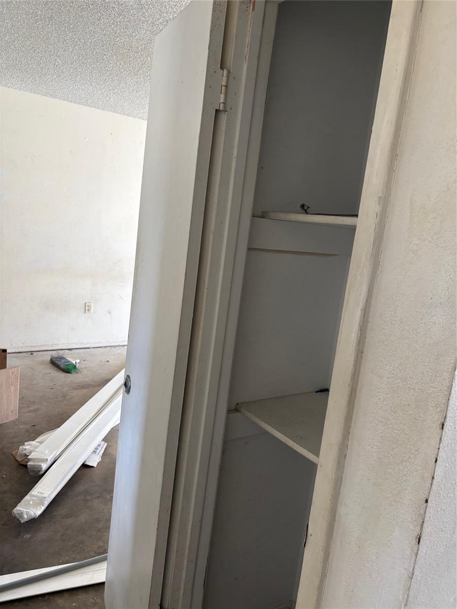 Image 33 of 34 For 1730 2nd Street Nw A