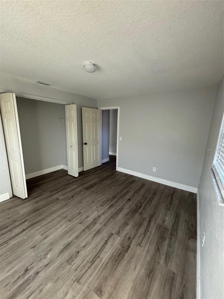 Image 12 of 28 For 1724 2nd Street Nw D