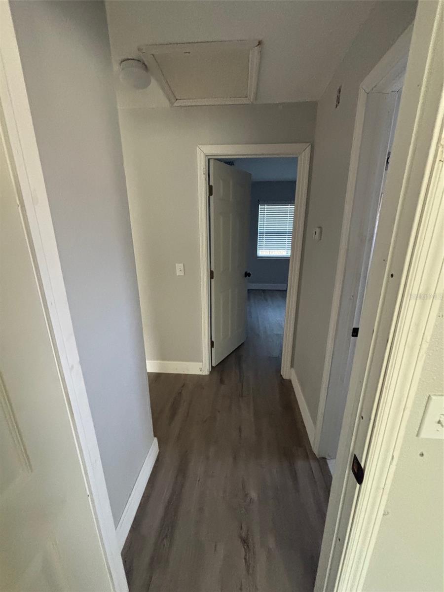 Image 14 of 28 For 1724 2nd Street Nw D