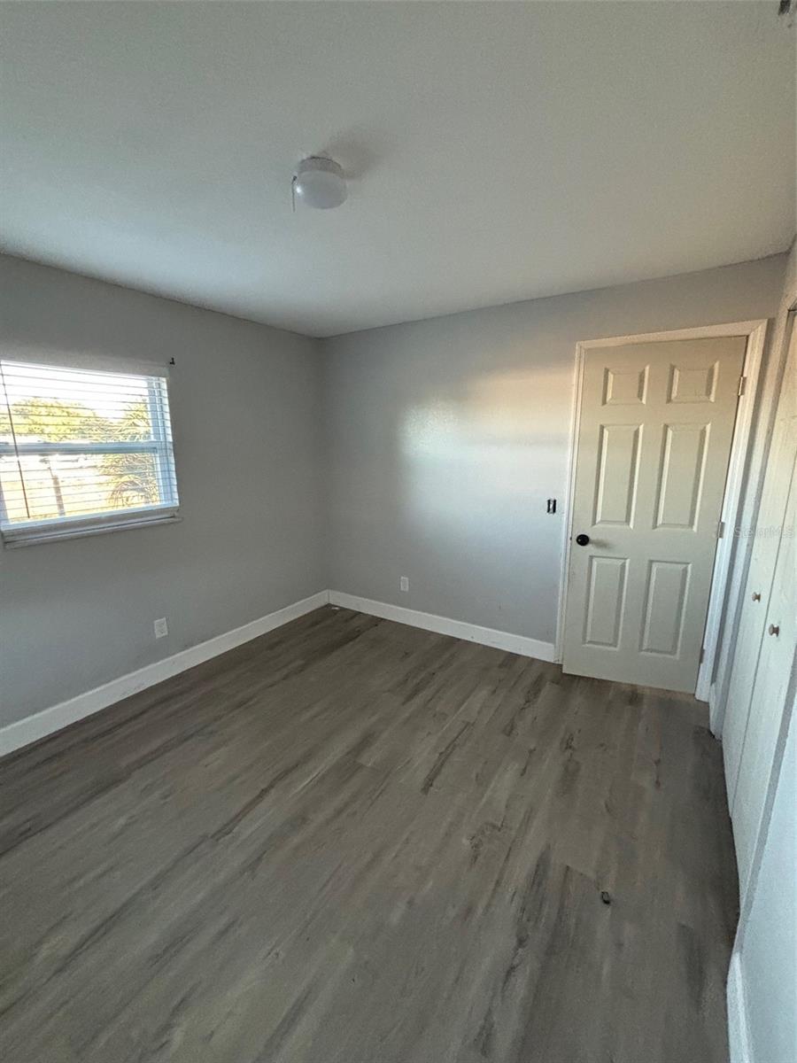 Image 17 of 28 For 1724 2nd Street Nw D