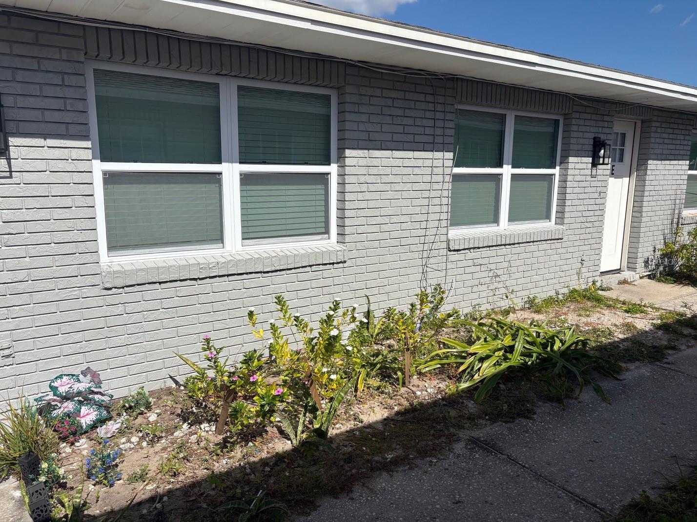 Image 3 of 28 For 1724 2nd Street Nw D