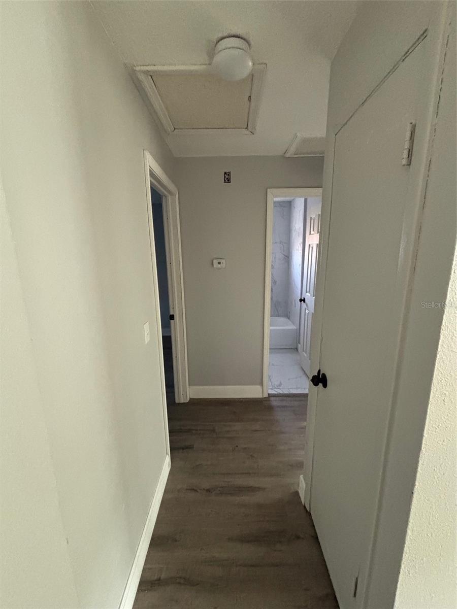 Image 5 of 28 For 1724 2nd Street Nw D