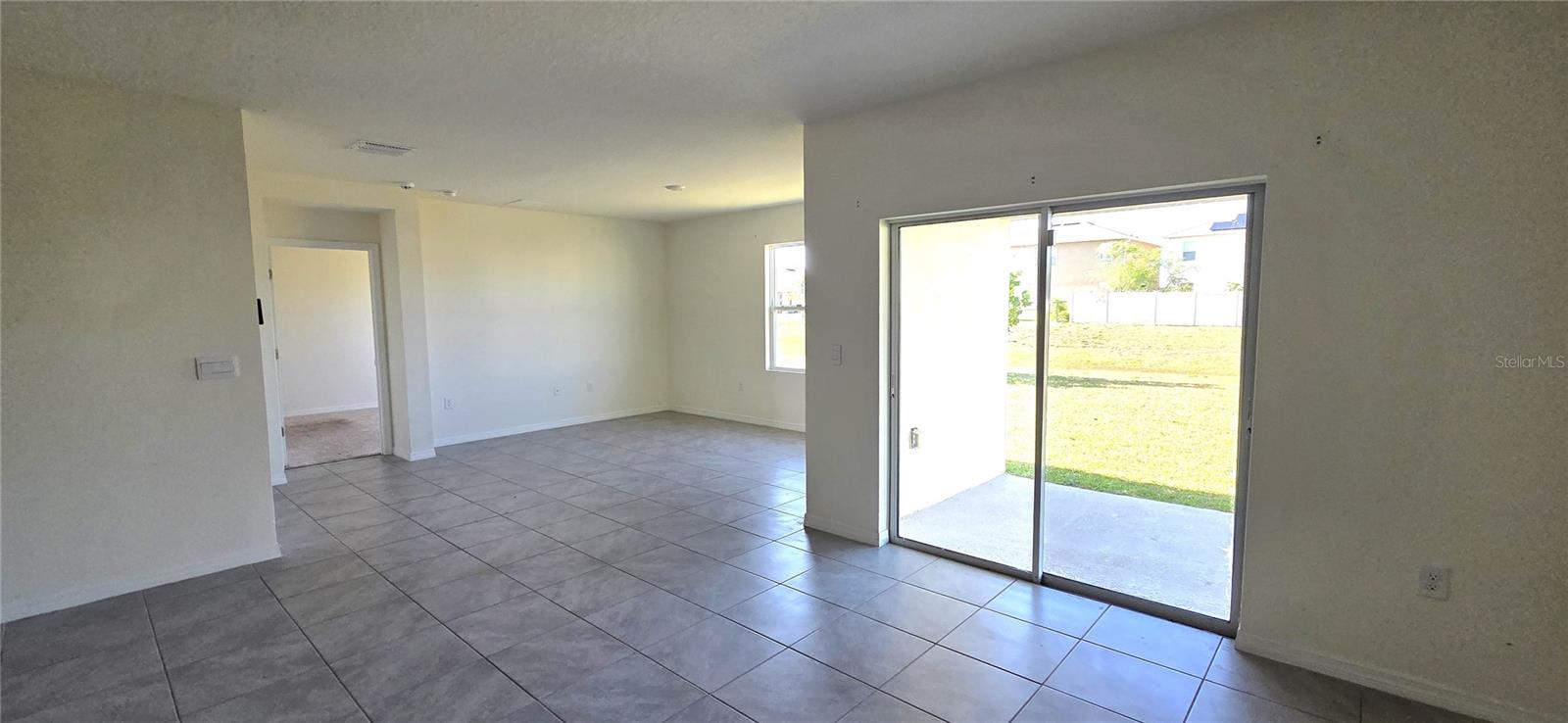 Image 10 of 39 For 610 Grove Street