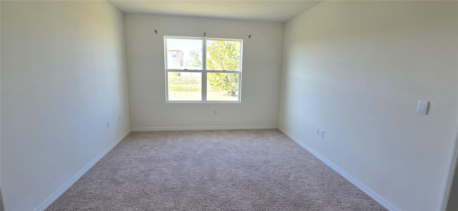 Image 15 of 39 For 610 Grove Street