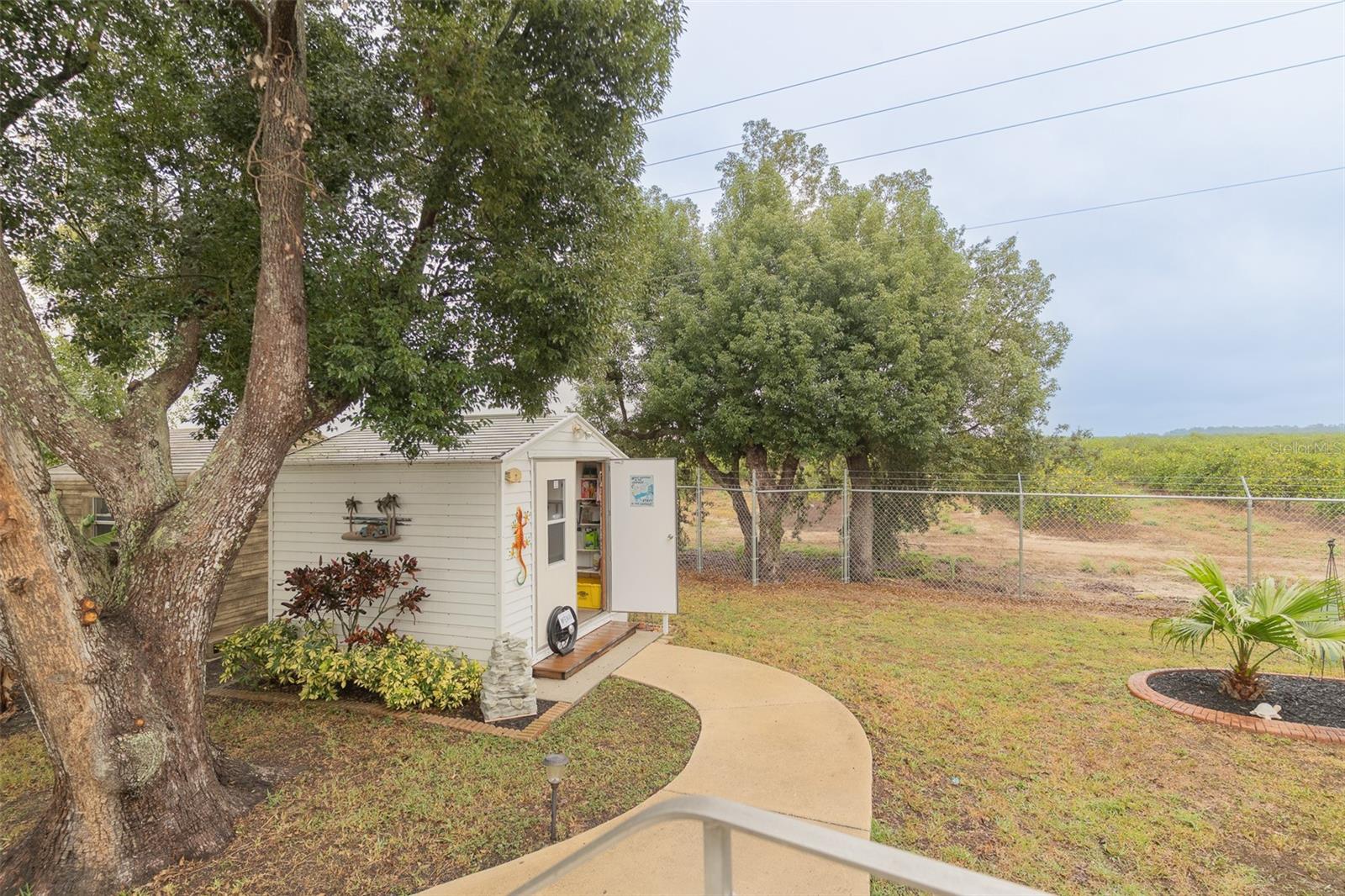 Image 19 of 49 For 30 Saddlebag Trail N