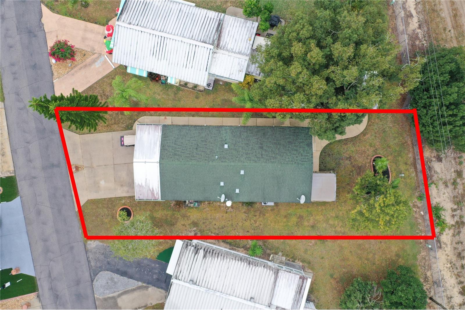 Image 24 of 49 For 30 Saddlebag Trail N