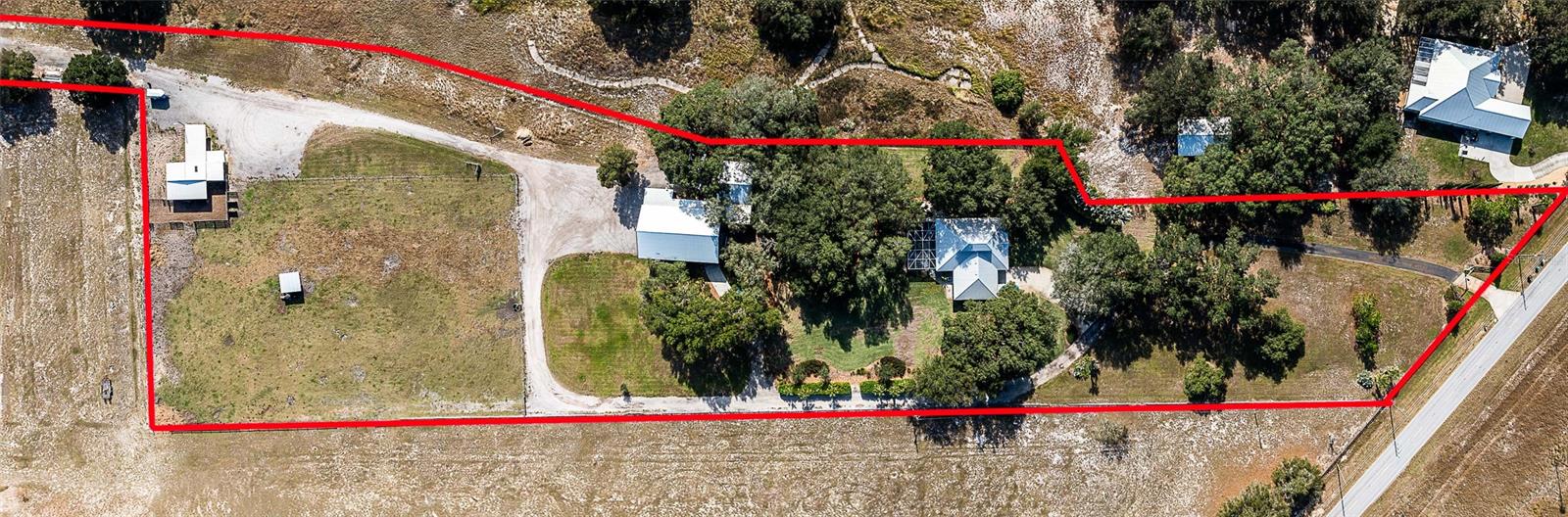 Image 57 of 84 For 2424 Burns Avenue