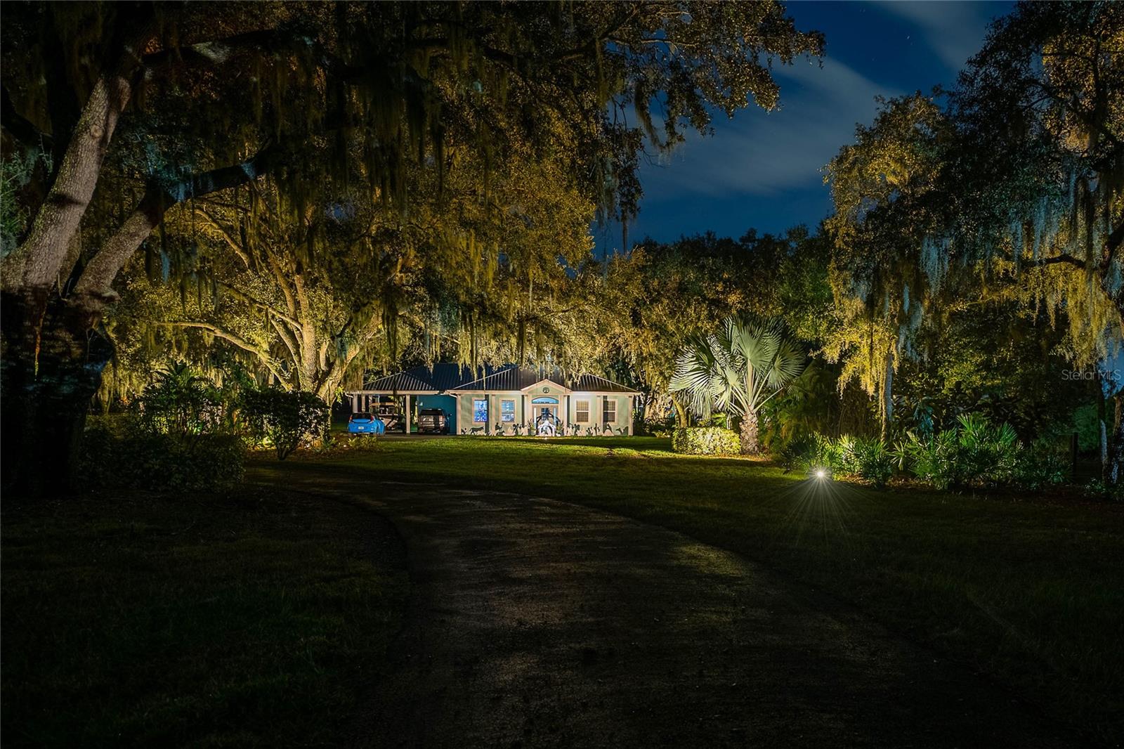 Image 75 of 84 For 2424 Burns Avenue