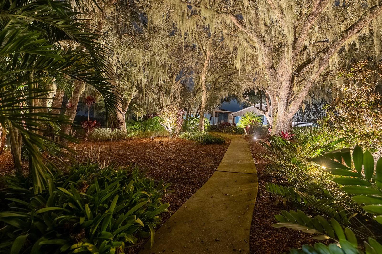 Image 82 of 84 For 2424 Burns Avenue