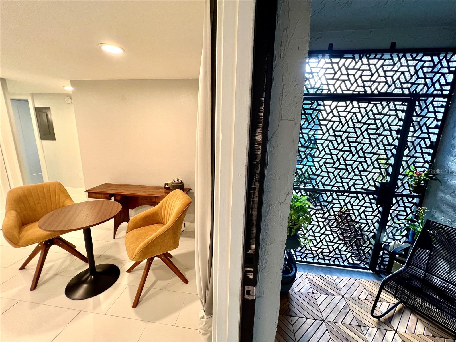 Image 14 of 38 For 1 Lake Hollingsworth Drive 1