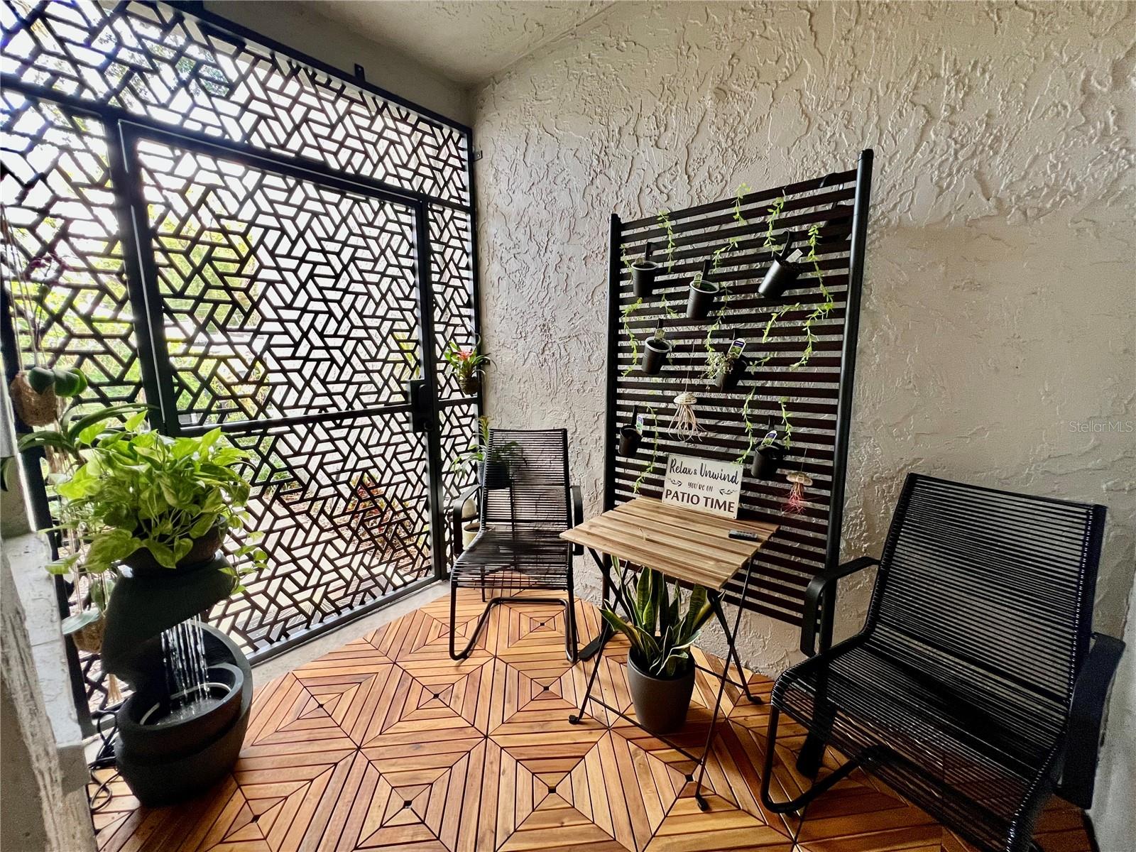 Image 15 of 38 For 1 Lake Hollingsworth Drive 1