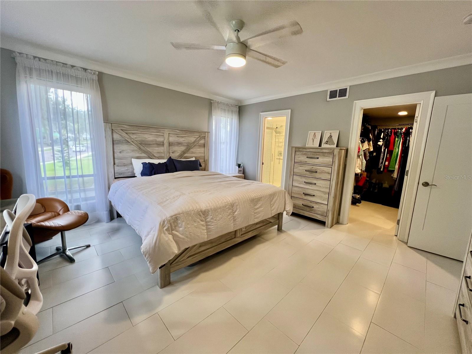 Image 31 of 38 For 1 Lake Hollingsworth Drive 1