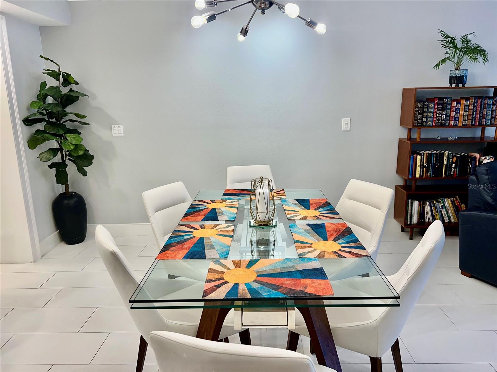 Image 5 of 38 For 1 Lake Hollingsworth Drive 1