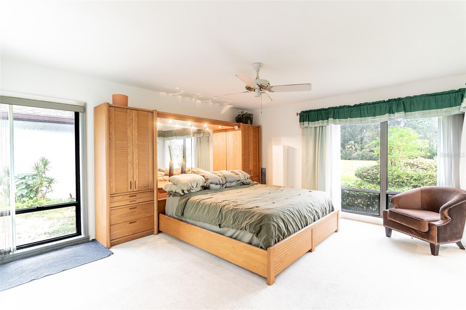 Image 11 of 25 For 109 Tuxford Dr