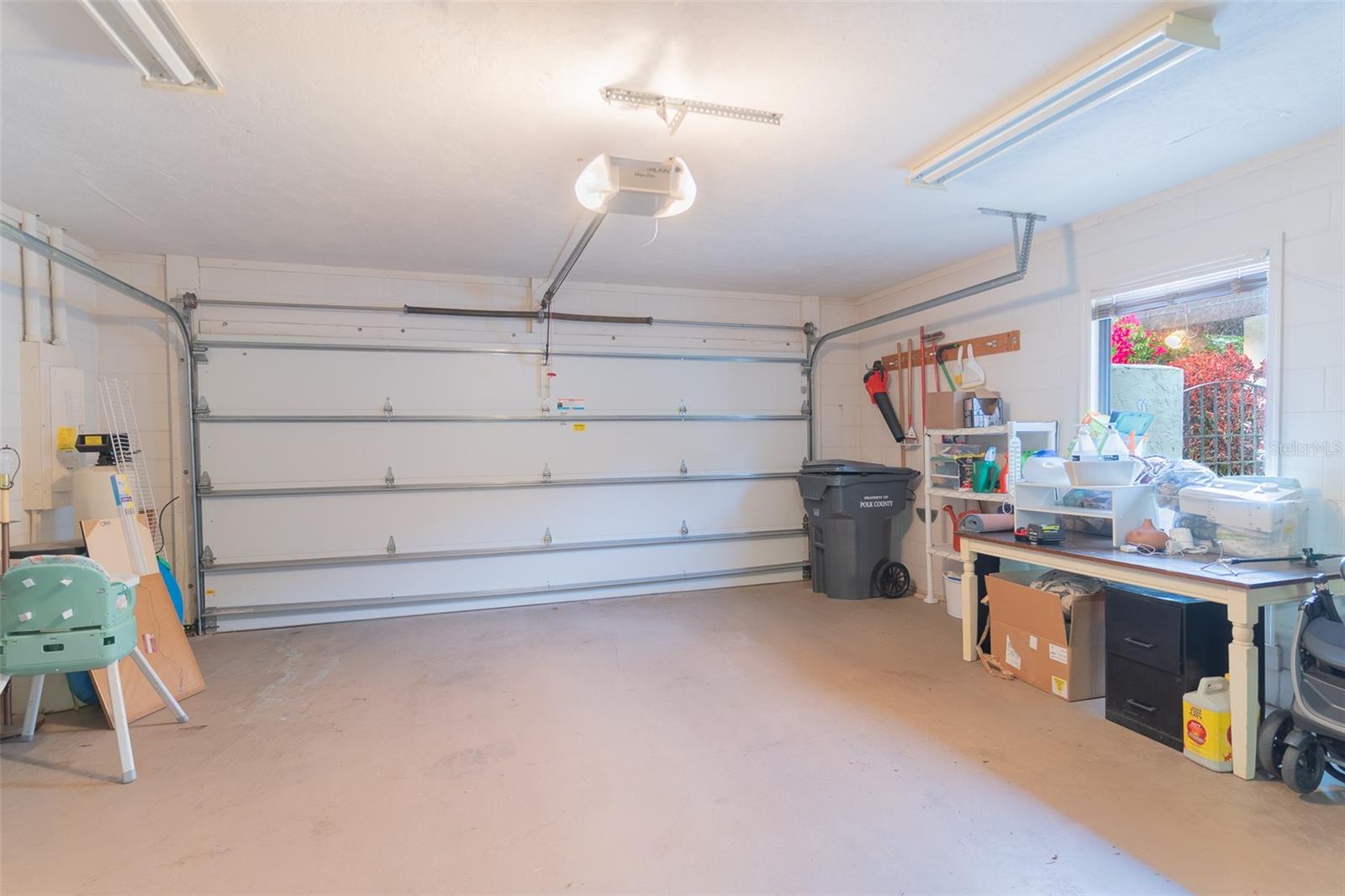 Image 16 of 25 For 109 Tuxford Dr