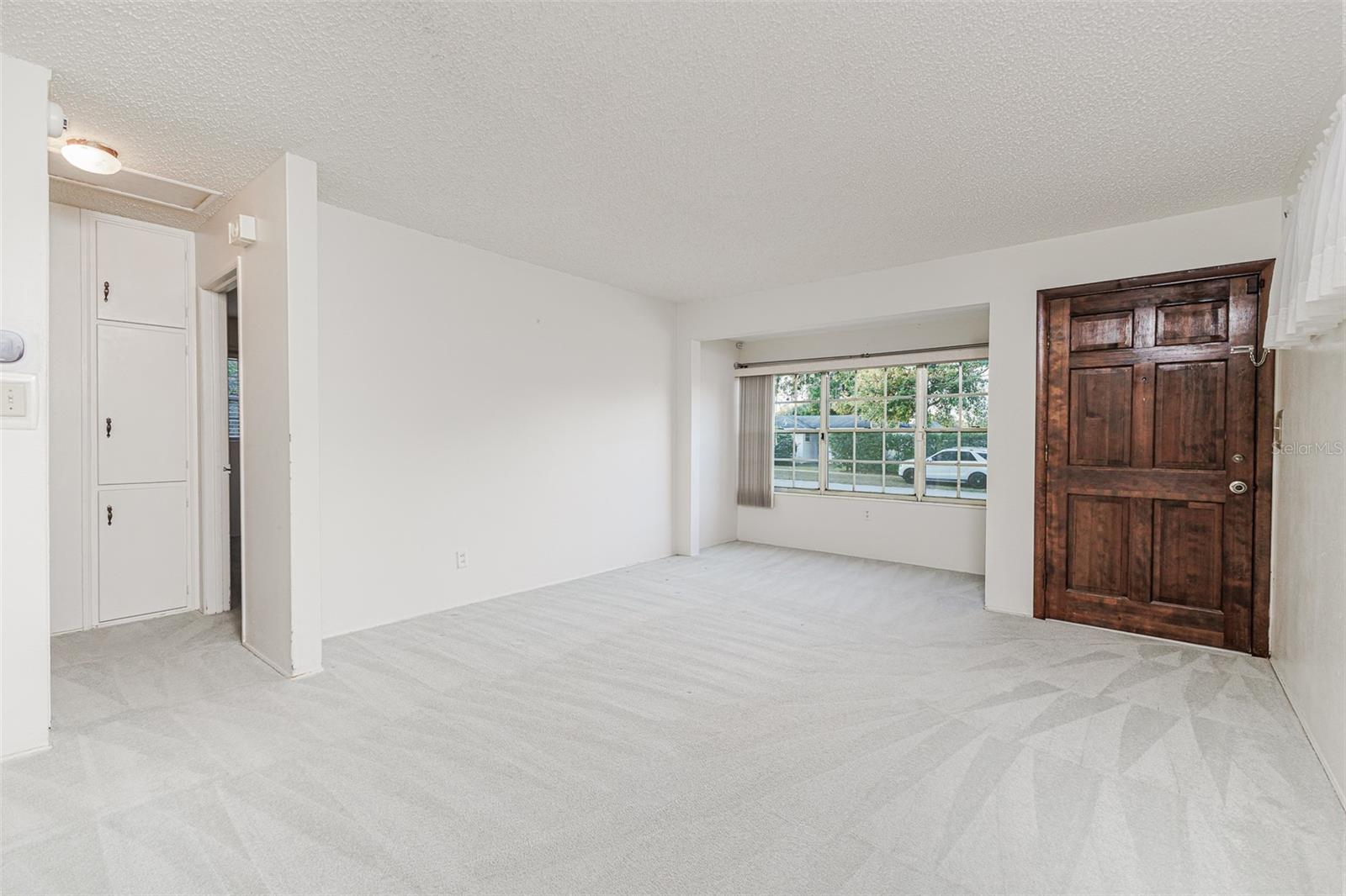 Image 4 of 27 For 275 Clower Street