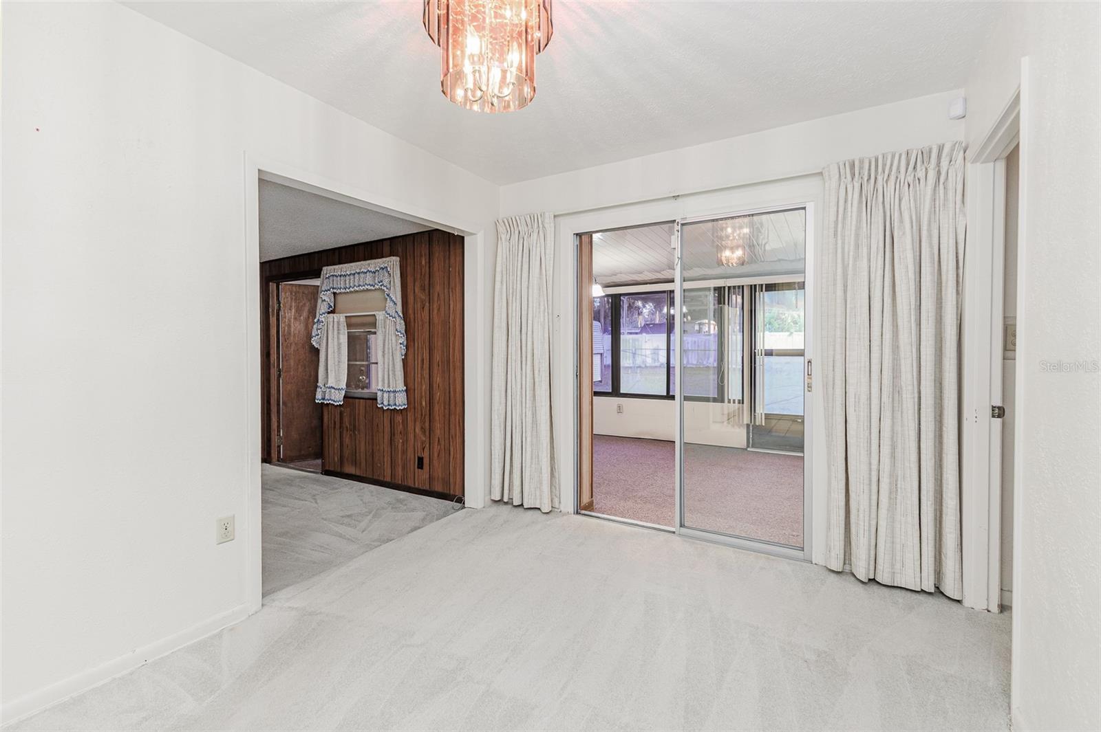 Image 9 of 27 For 275 Clower Street