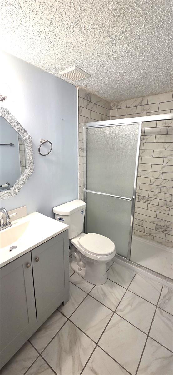 Listing photo id 19 for 5624 Mccoy Court