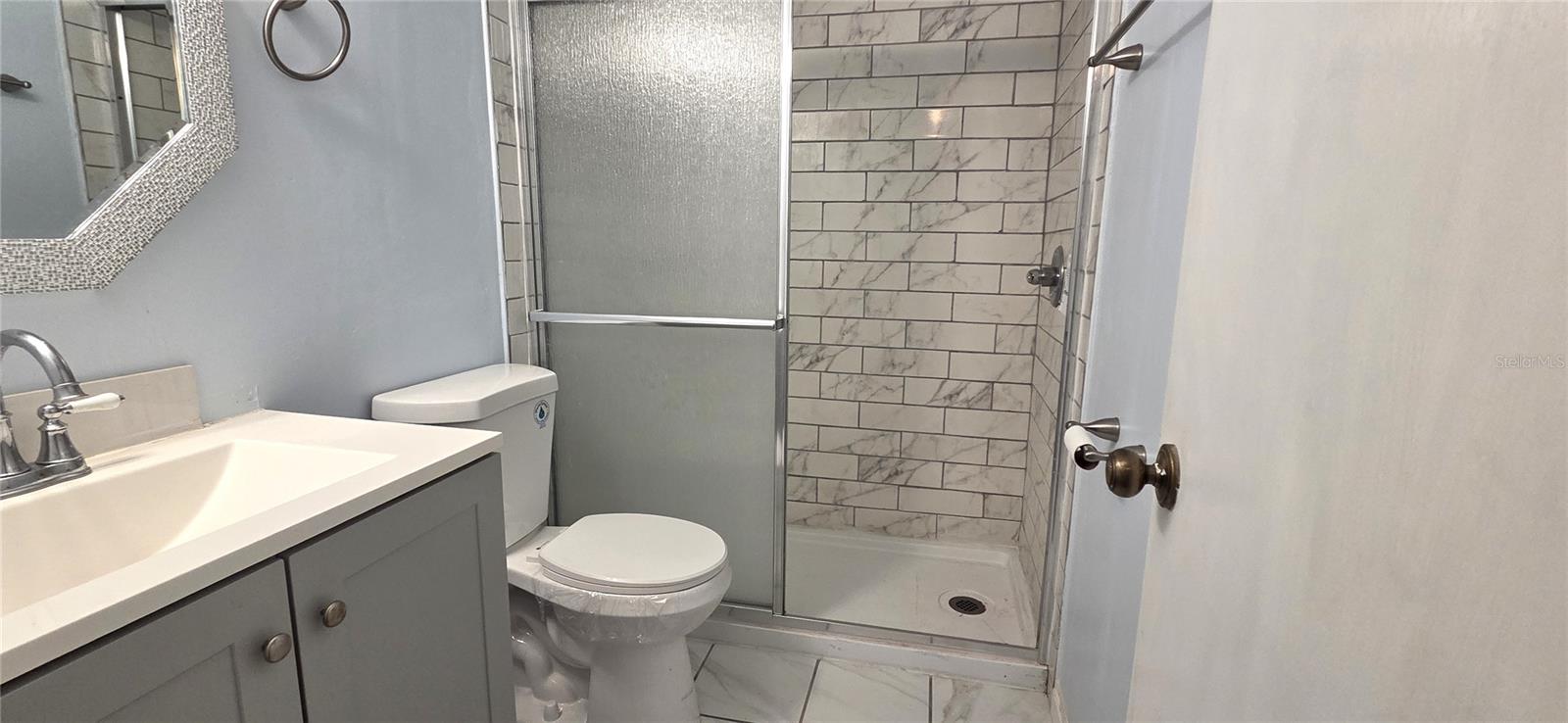 Listing photo id 20 for 5624 Mccoy Court