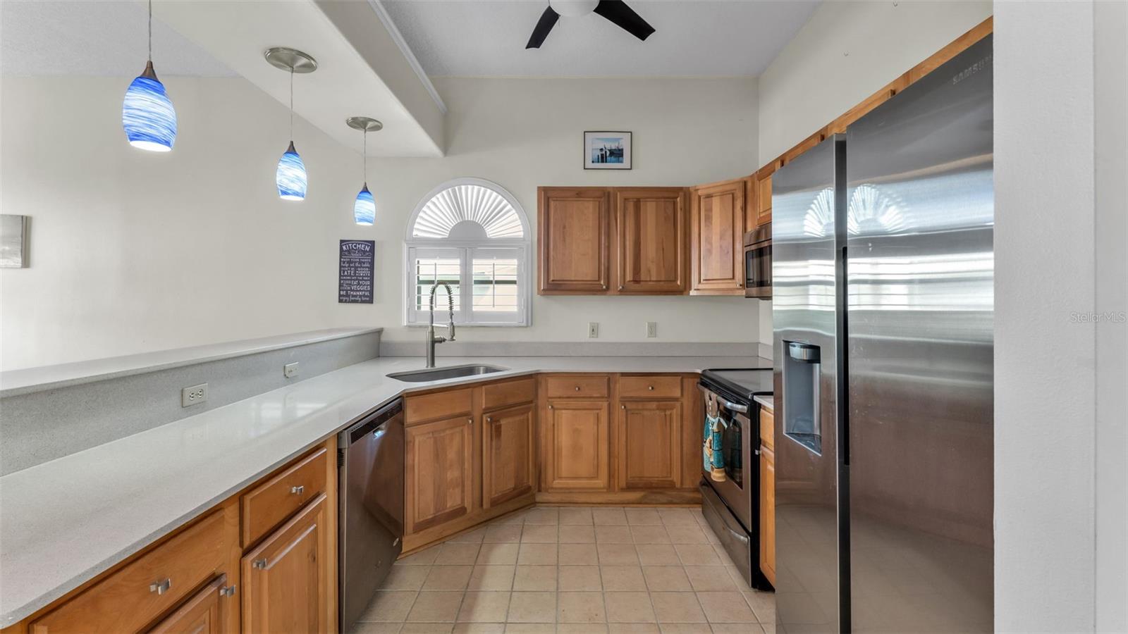 Image 26 of 50 For 6064 Condor Drive