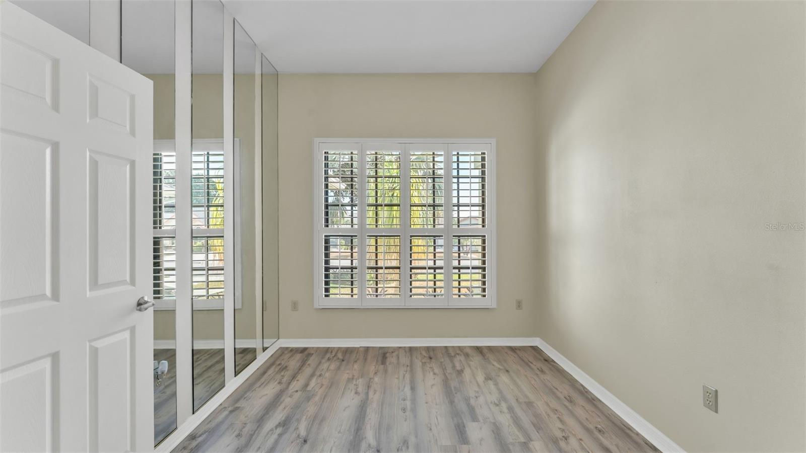 Image 31 of 50 For 6064 Condor Drive