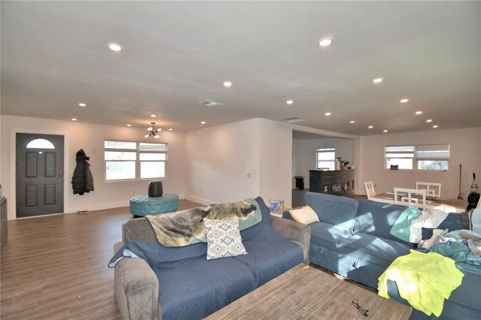 Image 20 of 36 For 112 Paine Drive