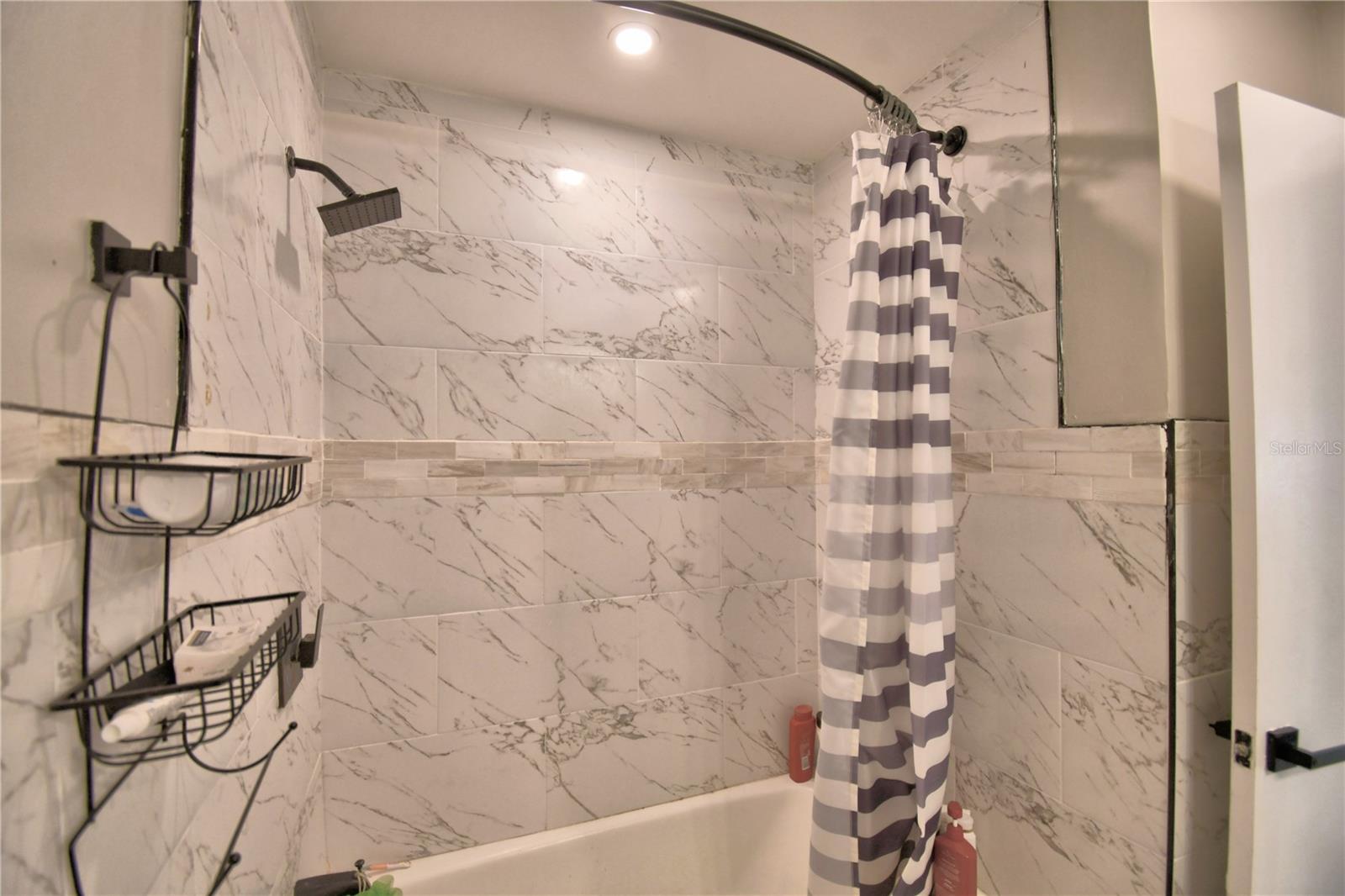 Image 24 of 36 For 112 Paine Drive